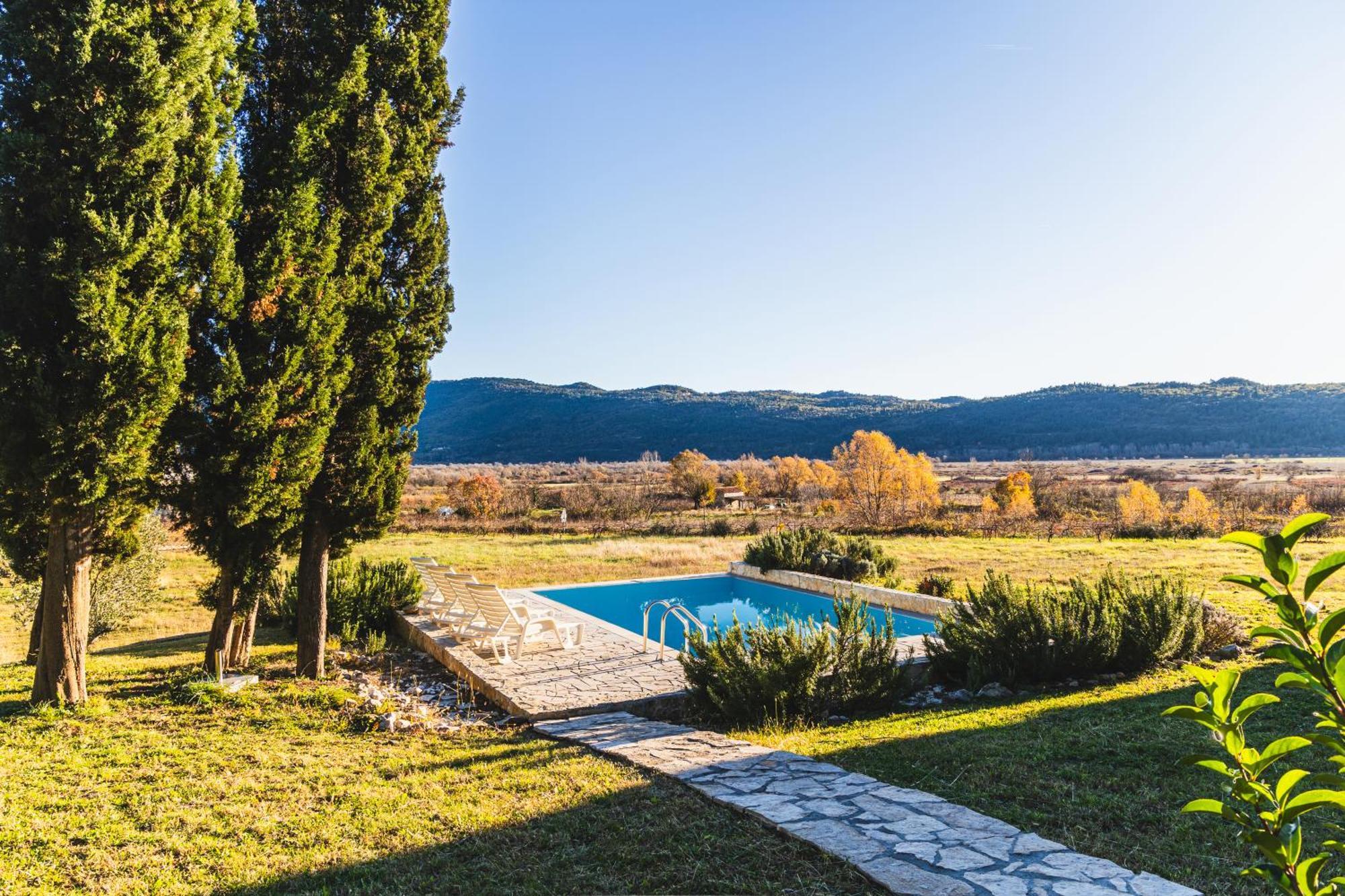 Country House Uros In Nature With Pool Lovorno Екстер'єр фото